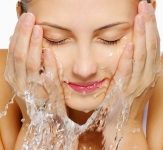 Top 6 Cách chăm sóc da nhờn hiệu quả nhất vào mùa hè bạn nên biết